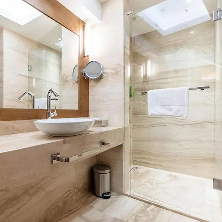 فندق Natura Mazur & Conference فارخاوي