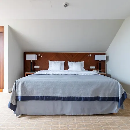 Natura Mazur & Conference מלון 4*