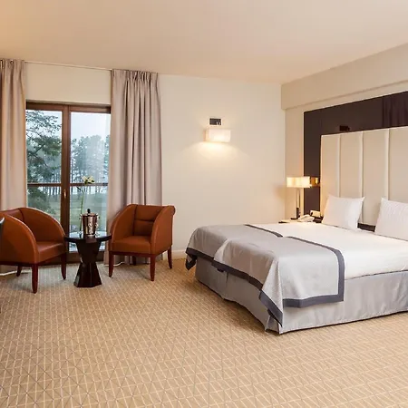 Hotel Natura Mazur & Conference 4*