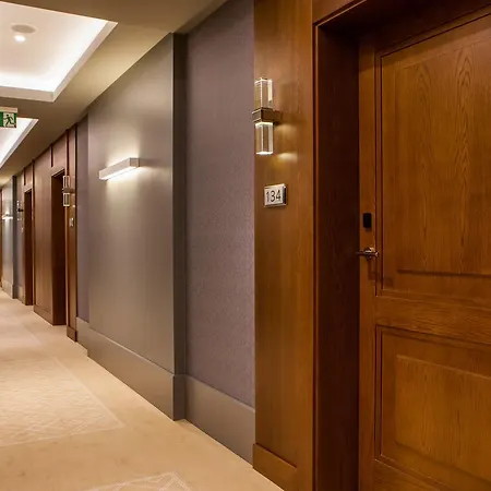 Natura Mazur & Conference מלון