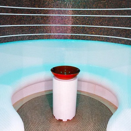 מלון Natura Mazur & Conference