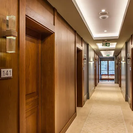 מלון Natura Mazur & Conference