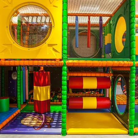 Natura Mazur & Conference מלון וארכאלי