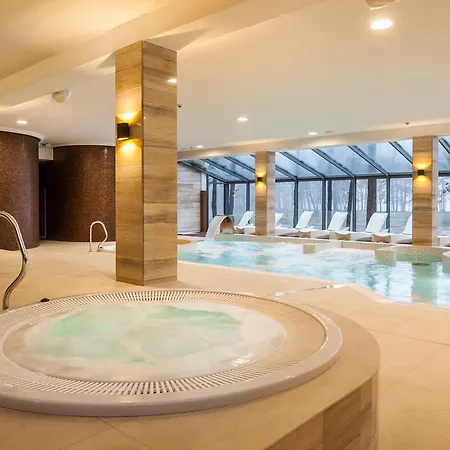 מלון Natura Mazur & Conference