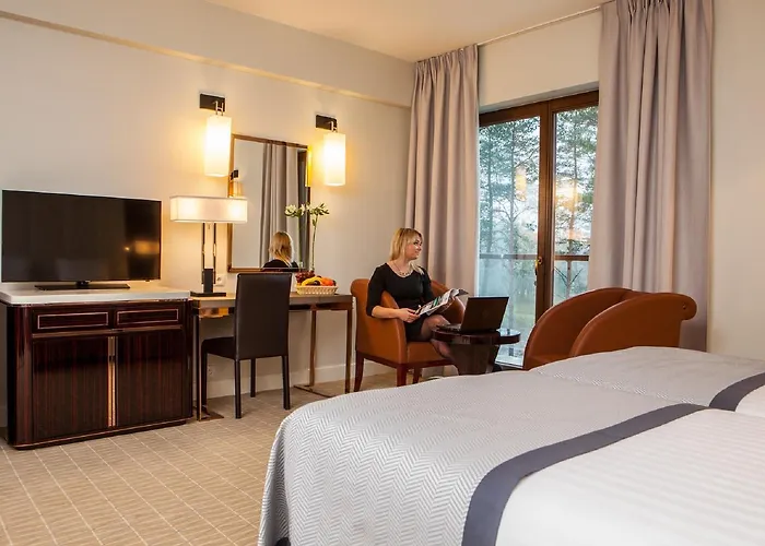 Natura Mazur & Conference 4*