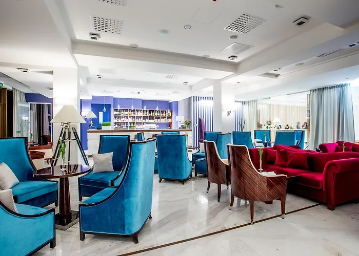 Natura Mazur & Conference 4*