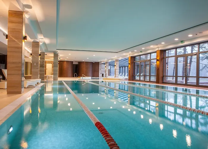 Natura Mazur & Conference 4*